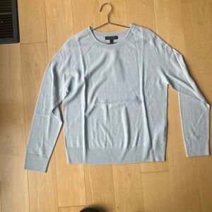 Banana Republic light blue wool sweater size large, NWT